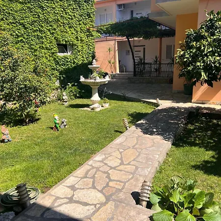 Ivica House