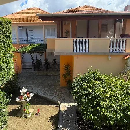 Ivica House Apartamento Bibinje