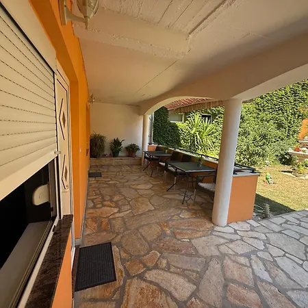 Apartment Ivica House