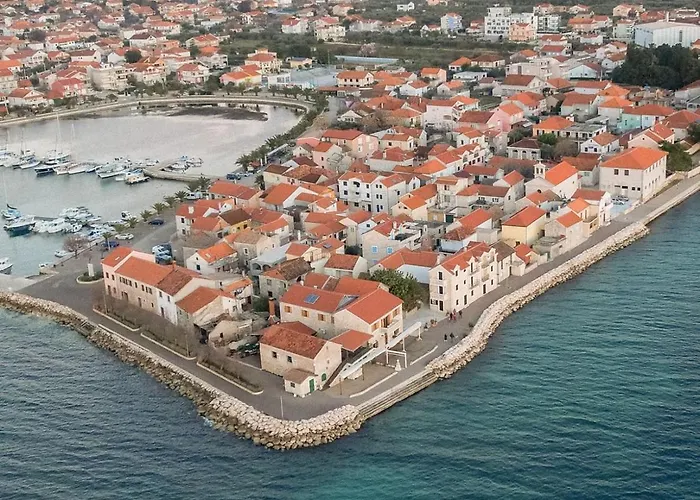 Ivica House