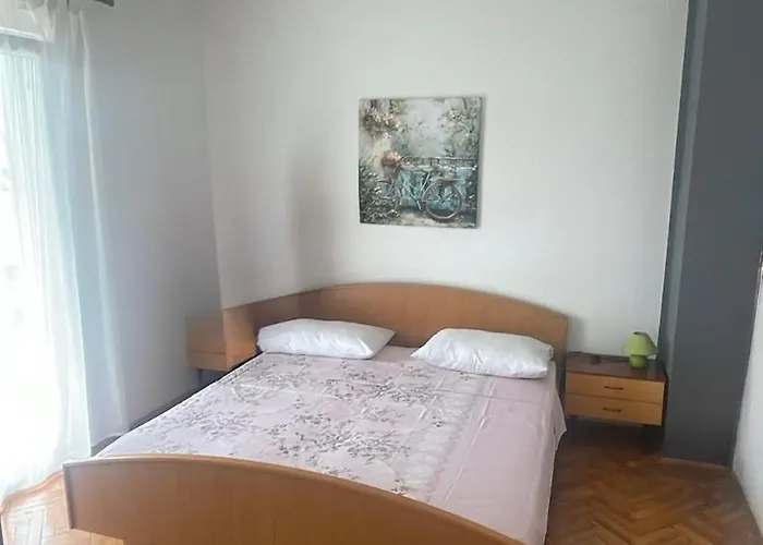 Apartman Ivica House *